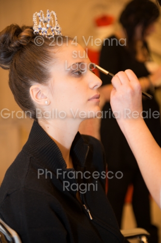 Acconciature e trucco0241